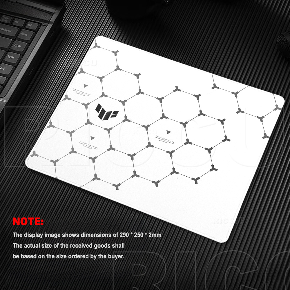 Tapis de souris hexagonal TUF  - Desk Setup Black And White avis et prix